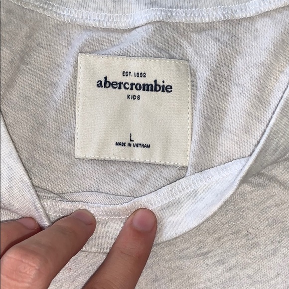 Tee! - Picture 3 of 3